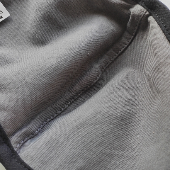 Jaanuu Black Face Mask - Picture 6 of 8